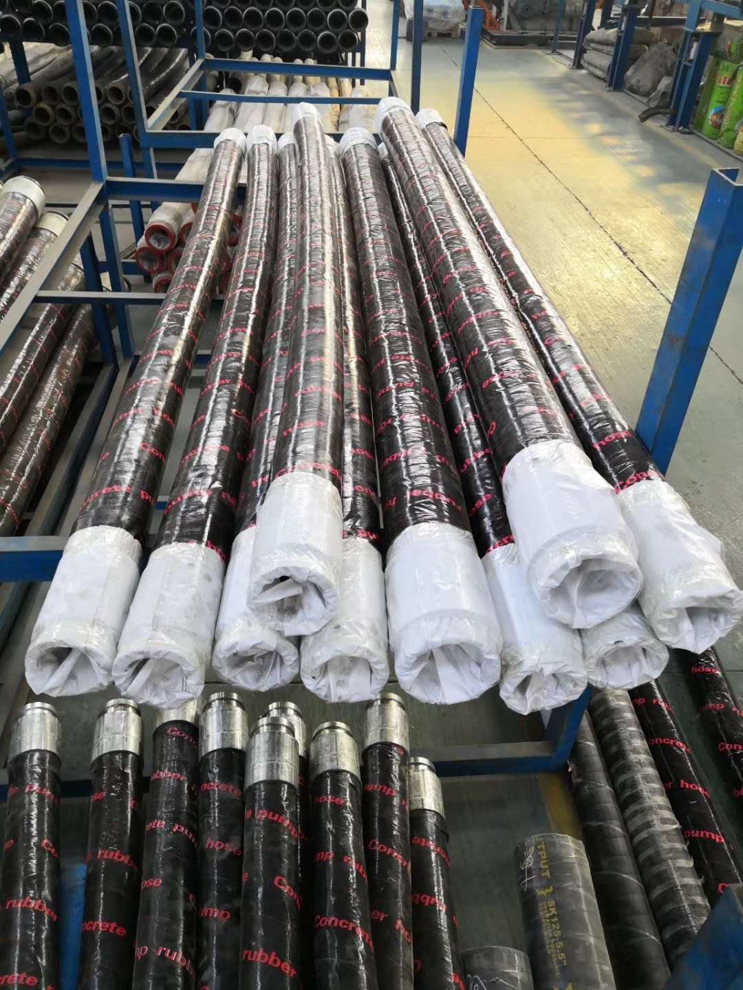 Dn125 Concrete Pump Rubber Hose With Forging Ends