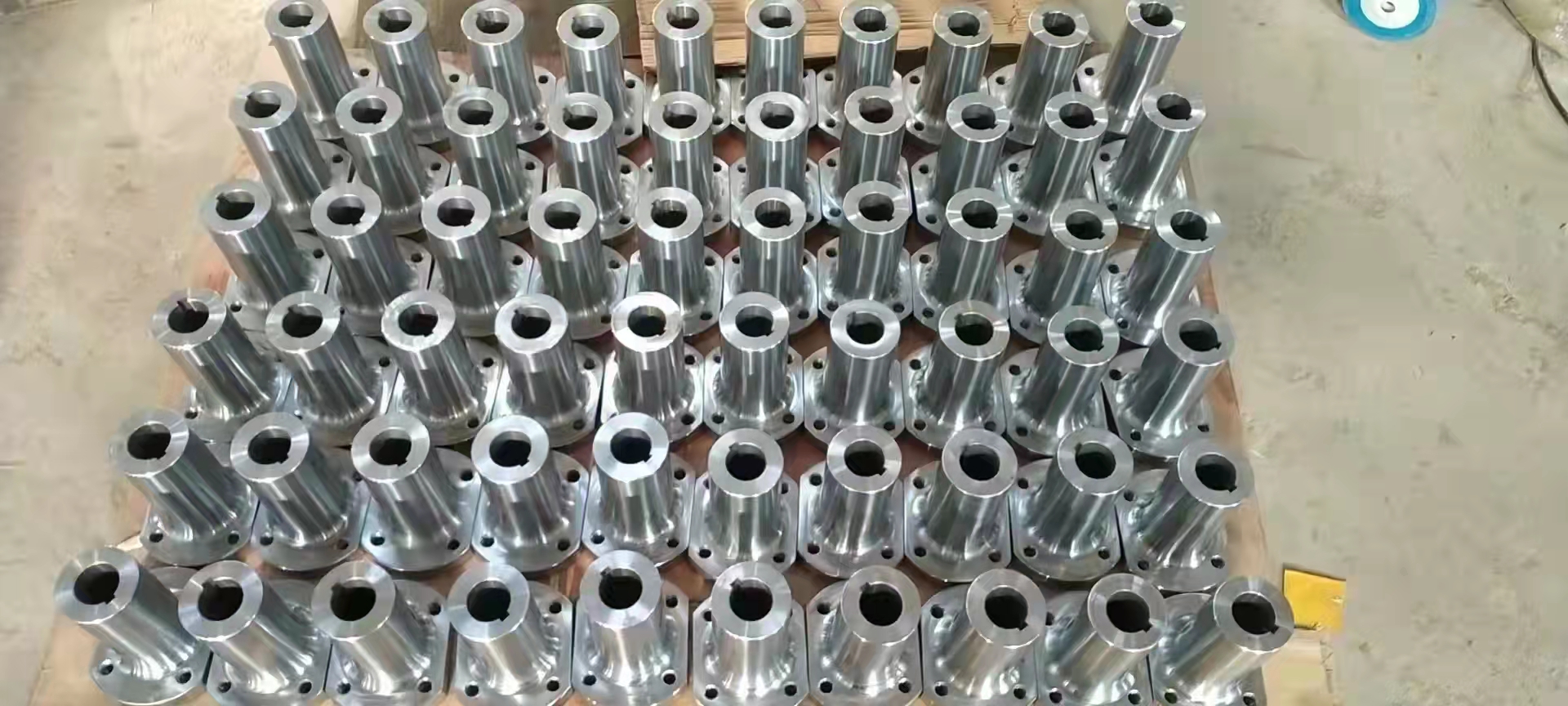 98321617 Schwing Concrete Pump Flange Shaft